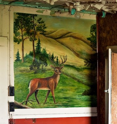 20090729-AbandonedHotel001.jpg