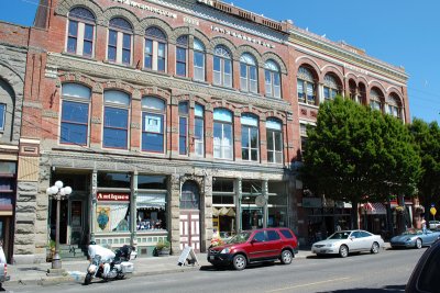 Pioneer Bldg (1889)