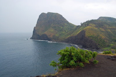 Kahakuloa Head amidst the VOG