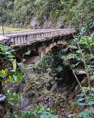 Road to Hana bridge