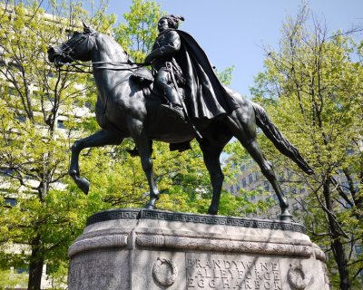 General Pulaski Monument