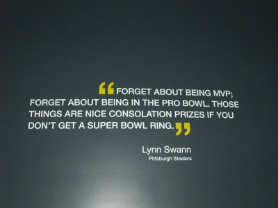 :: Football Hall Of Fame ::