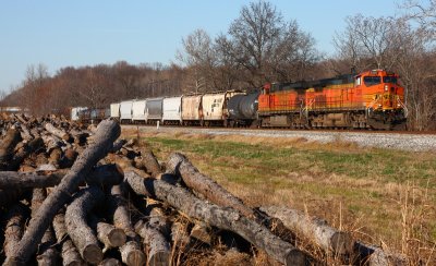 BNSF 5226 CSX Q645 Vincennes IN 28 Nov 2009