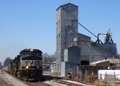 NS 9568 435 Boonville IN 06 Mar 2010