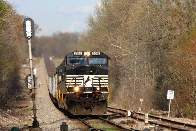 NS 9568 435 Oakland City IN 03 Apr 2010