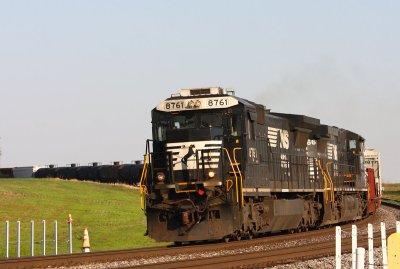 NS 8761 375 Douglas IN 11 Apr 2010