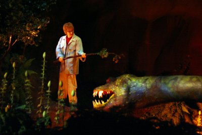 Ellen Battles a Dinosaur