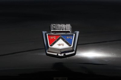 Ford Emblem