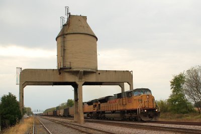 UP 8210 at Nelson coaling tower.JPG