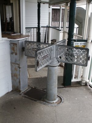 Fenelon Place Elevator, Worlds Fair Turnstile