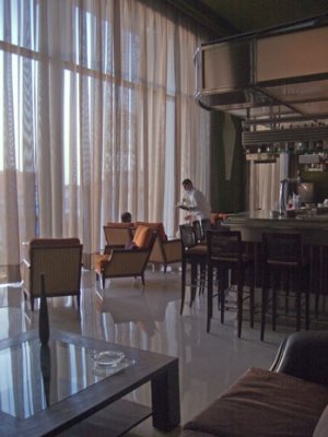 Cocktail bar. Gran Hotel Lopesan Costa Meloneras