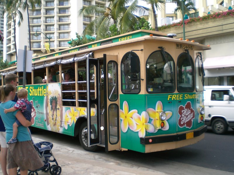 Taking the free shuttle back to Hilo Hatties