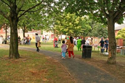 Pinders Street Party 2005