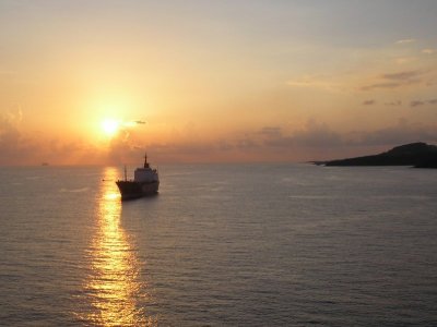 Boat2.jpg