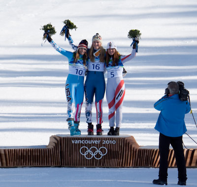 Elisabeth Goergl, Julia Mancuso, and Lindsey Vonn