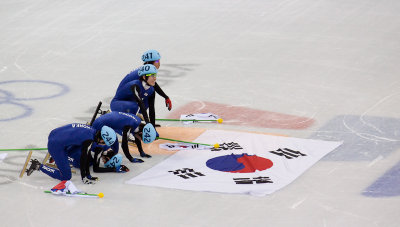 The Korean Men's 5000 m Relay team