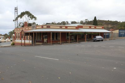 Kangaroo Hotel.jpg