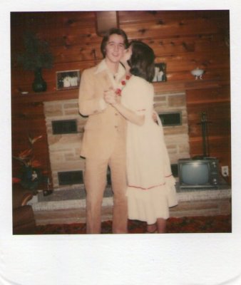 Junior Prom 1978 - 3.jpg