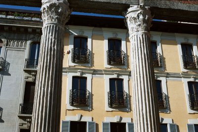 S. Lorenzo Columns