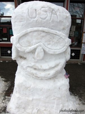 Snow sculptures on Lincoln Ave.
