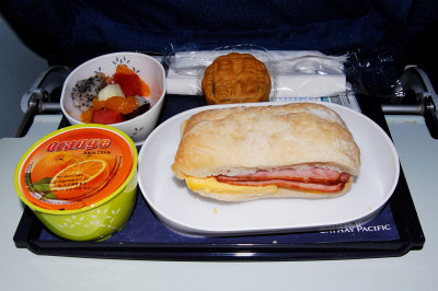 In flight Breakfast (CX 460)