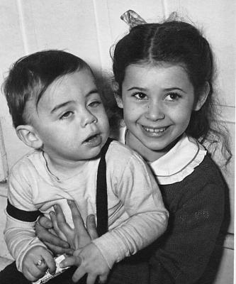 Melly&Salli - circa 1946.jpg