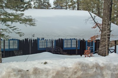 08 A Snow Cottage.jpg