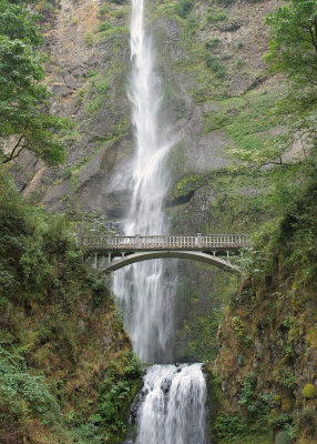 IMG_Multnomah Falls 5 X 7 .jpg