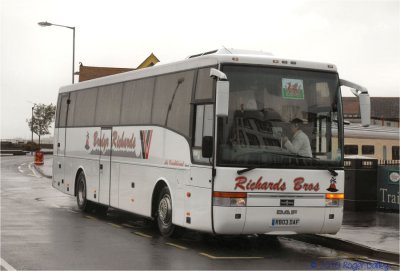 RB03 DAF - Minehead Station - Somerset.jpg