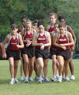 Florida High girls at the start
