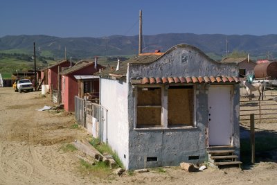farm worker huts