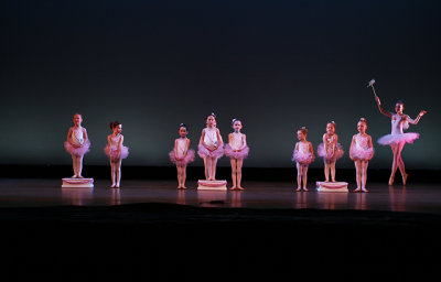 Music Box Dancers