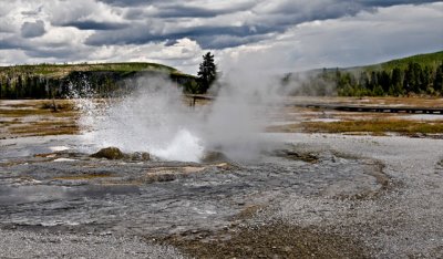 Bubbling Geyser Pool