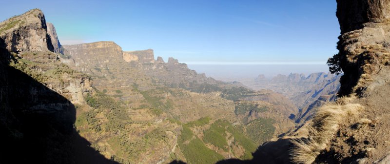 Panorama from the big hole in the cliff west of Chenek