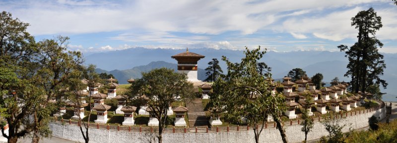 Panoramic view of the 108 Chortens, Dochu-la Pass