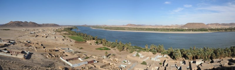 Panoramic view of the Nile from Jebel Sesi