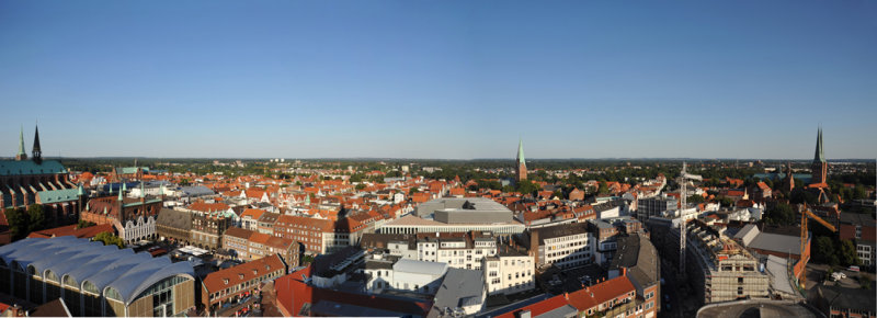 Panoramic view to the northeast from Petrikirche