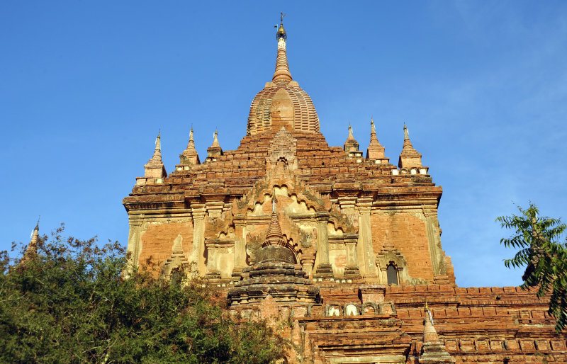 Htilominlo Guphaya-Gyi, one of the great buildings of Bagan