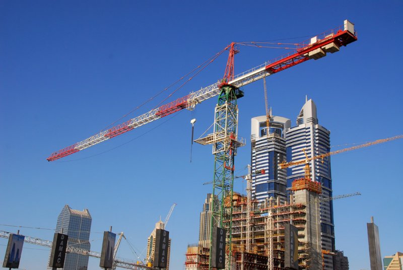 Crane, Sheikh Zayed Road, Dubai