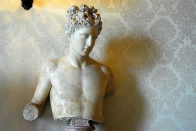Upper part of a statue of Apollo, 2nd C. AD copy of a 4th C. BC original, Sala della Aquile