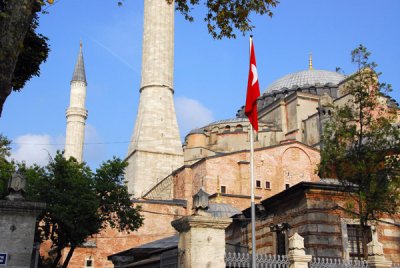 Four minarets were added to the Ayasofya after the Ottoman Turk conquest of Constantinople in 1453