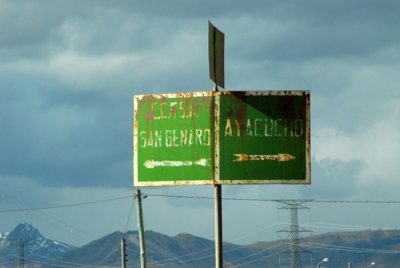 Roadsigns for San Genaro and Ayacucho at Santa Inés