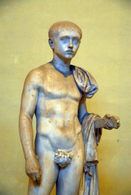 Statue of a youth, Museo Chiaramonte (inv 1512)