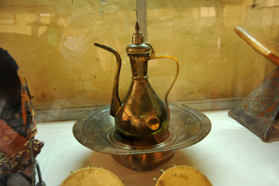 Coffee pot belonging to Amir Wad El-Nigomi