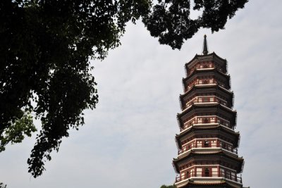 Flowery Pagoda, Temple of the Six Banyan Trees - Lirng S