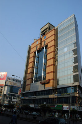 Dhaka - Gulshan Avenue