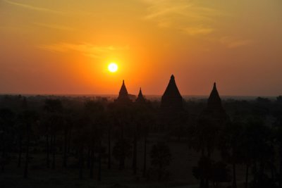 Bagan sunrise with pagodas