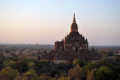 Gaining a little altitude as we float past Sulamani Temple, Bagan