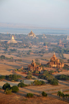 Plain south of Old Bagan