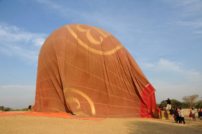 Deflating the balloon, Bagan